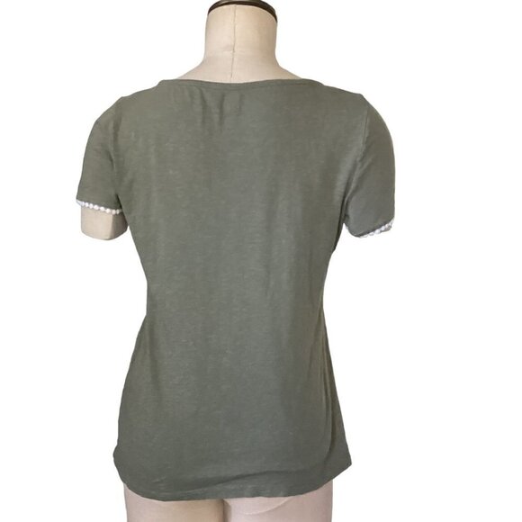 Talbots Short Sleeve Top Floral Embroidered Neck Cotton Green & White  Sz S #91M - Picture 4 of 8